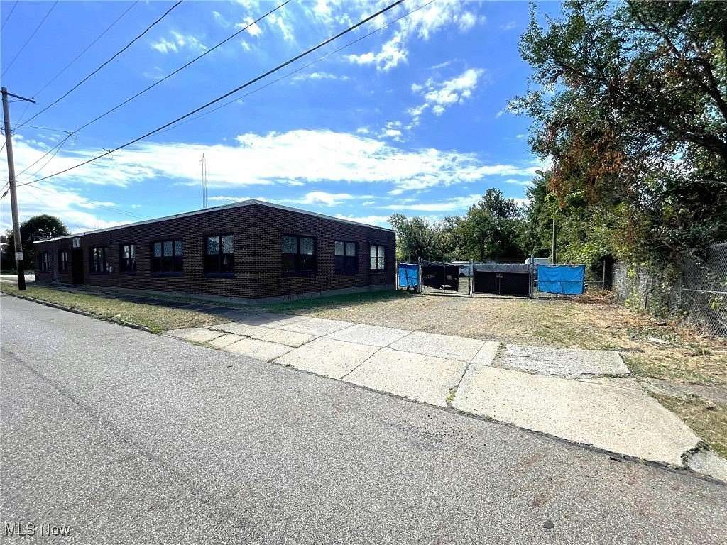 4 Acres of Commercial Land for Sale in Canton, Ohio