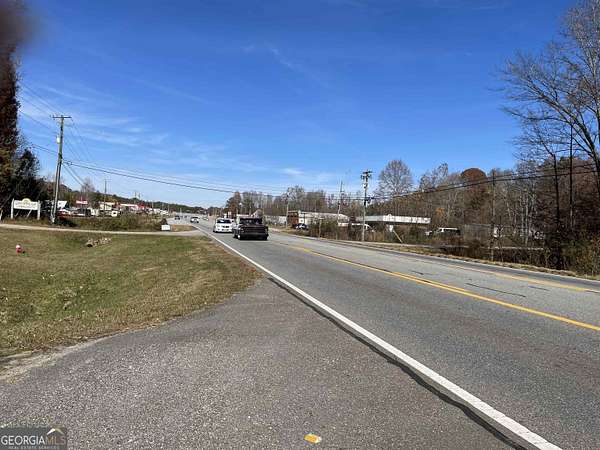 5 Acres of Commercial Land for Sale in Cleveland, Georgia