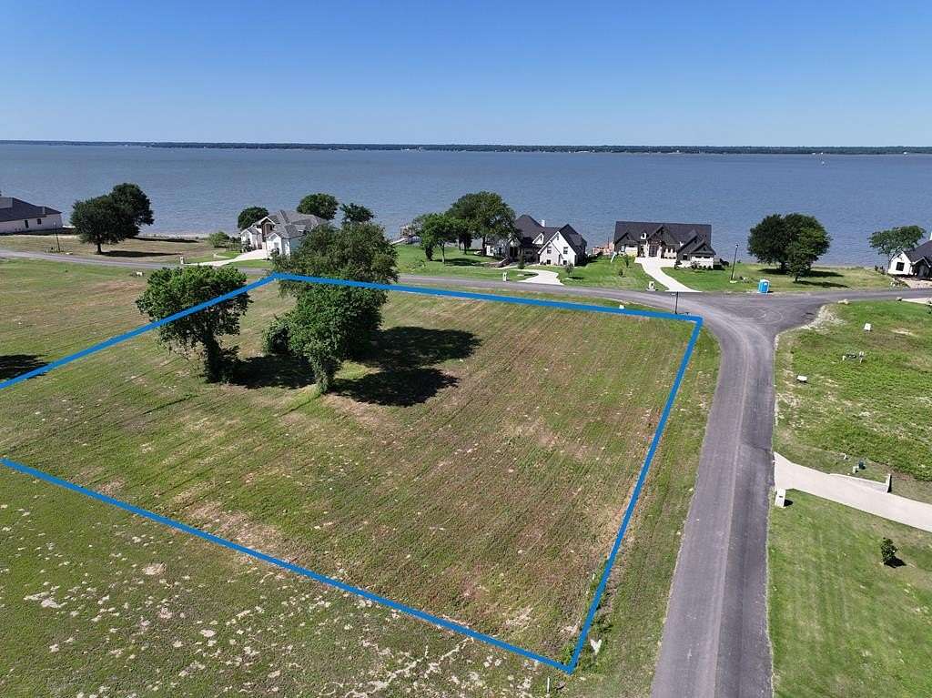 0.61 Acres of Residential Land for Sale in Mabank, Texas