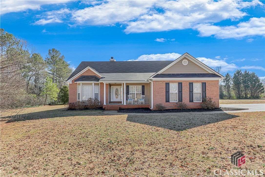 2.03 Acres of Residential Land with Home for Sale in Winterville, Georgia