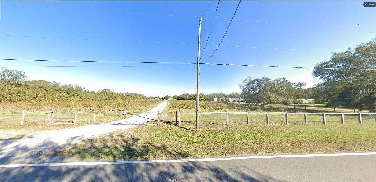 1 Acre of Land for Sale in Winter Haven, Florida