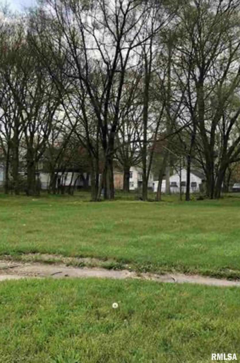 0.214 Acres of Residential Land for Sale in Peoria, Illinois