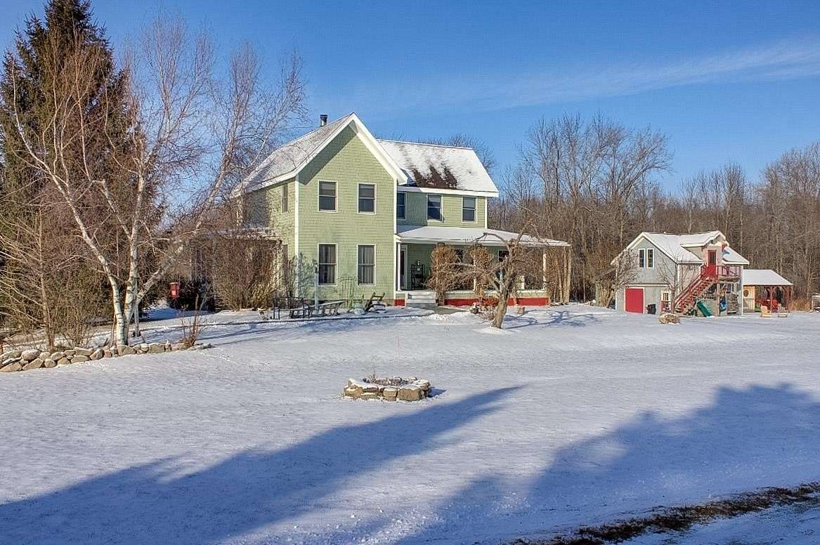 13.1 Acres of Land with Home for Sale in North Hero, Vermont