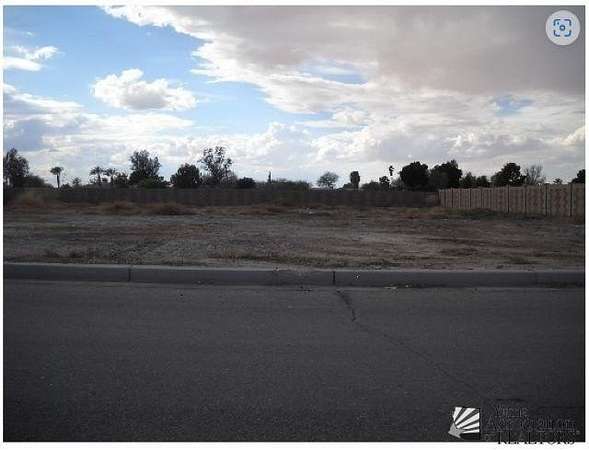 0.58 Acres of Residential Land for Sale in Yuma, Arizona