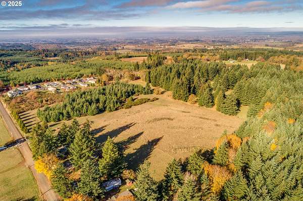 15.2 Acres of Land for Sale in Molalla, Oregon