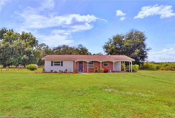 25.2 Acres of Land with Home for Sale in Wauchula, Florida