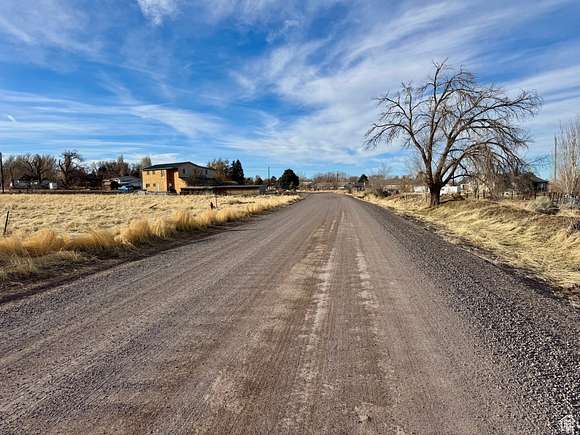 0.54 Acres of Residential Land for Sale in Oak City, Utah