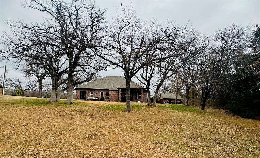 2.18 Acres of Residential Land with Home for Sale in Edmond, Oklahoma