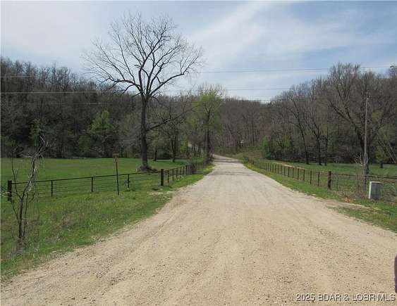 9.49 Acres of Land for Sale in Versailles, Missouri