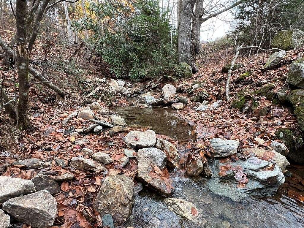 19.33 Acres of Land for Sale in Lenoir, North Carolina