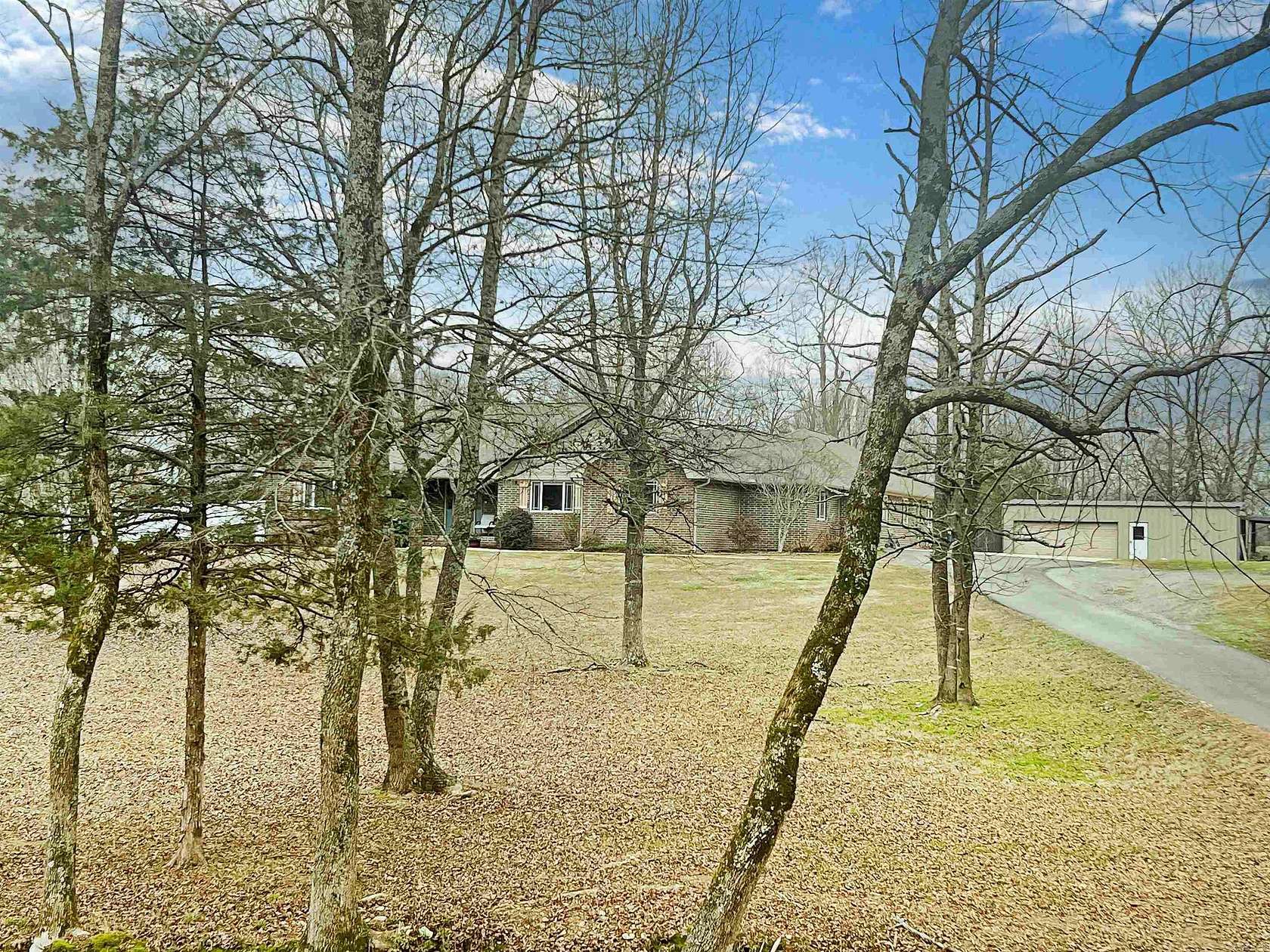 3 Acres of Residential Land with Home for Sale in Greenbrier, Arkansas