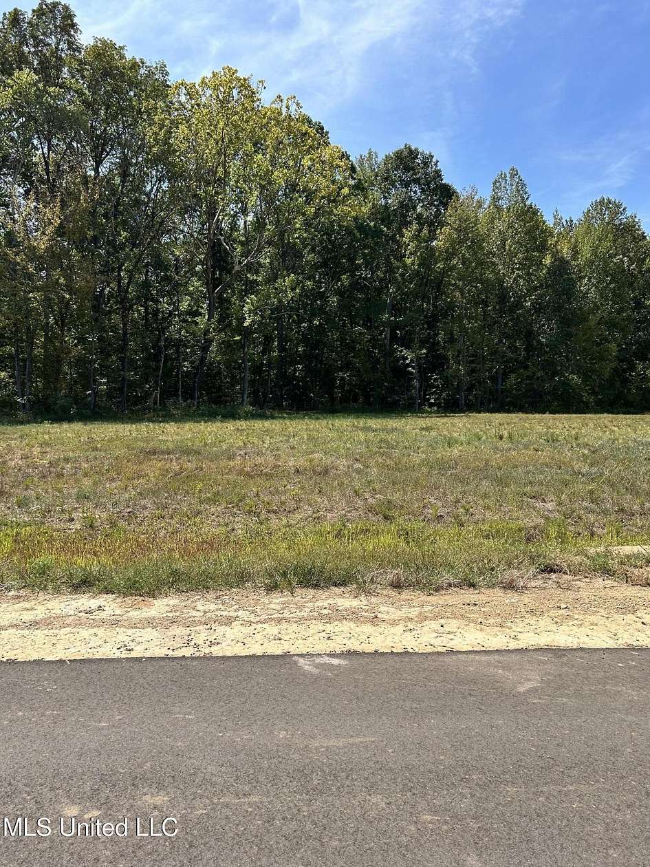 4.27 Acres of Land for Sale in Byhalia, Mississippi