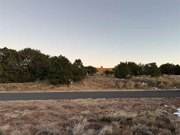 2.1 Acres of Residential Land for Sale in Santa Fe, New Mexico