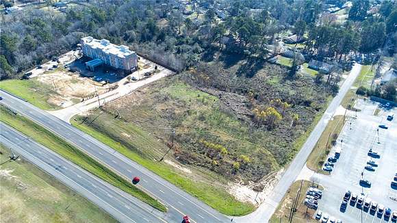 7.766 Acres of Commercial Land for Sale in Palestine, Texas