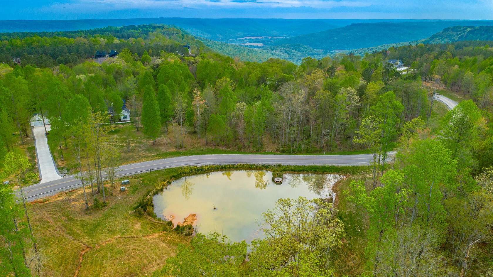 2.04 Acres of Residential Land for Sale in Jasper, Tennessee