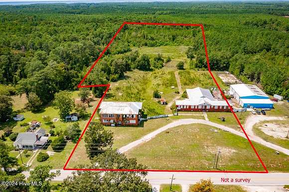 13.18 Acres of Mixed-Use Land for Sale in Arapahoe, North Carolina