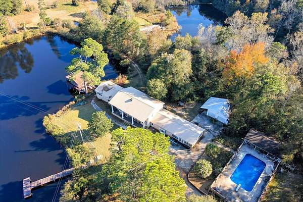 10 Acres of Residential Land with Home for Sale in Augusta, Georgia