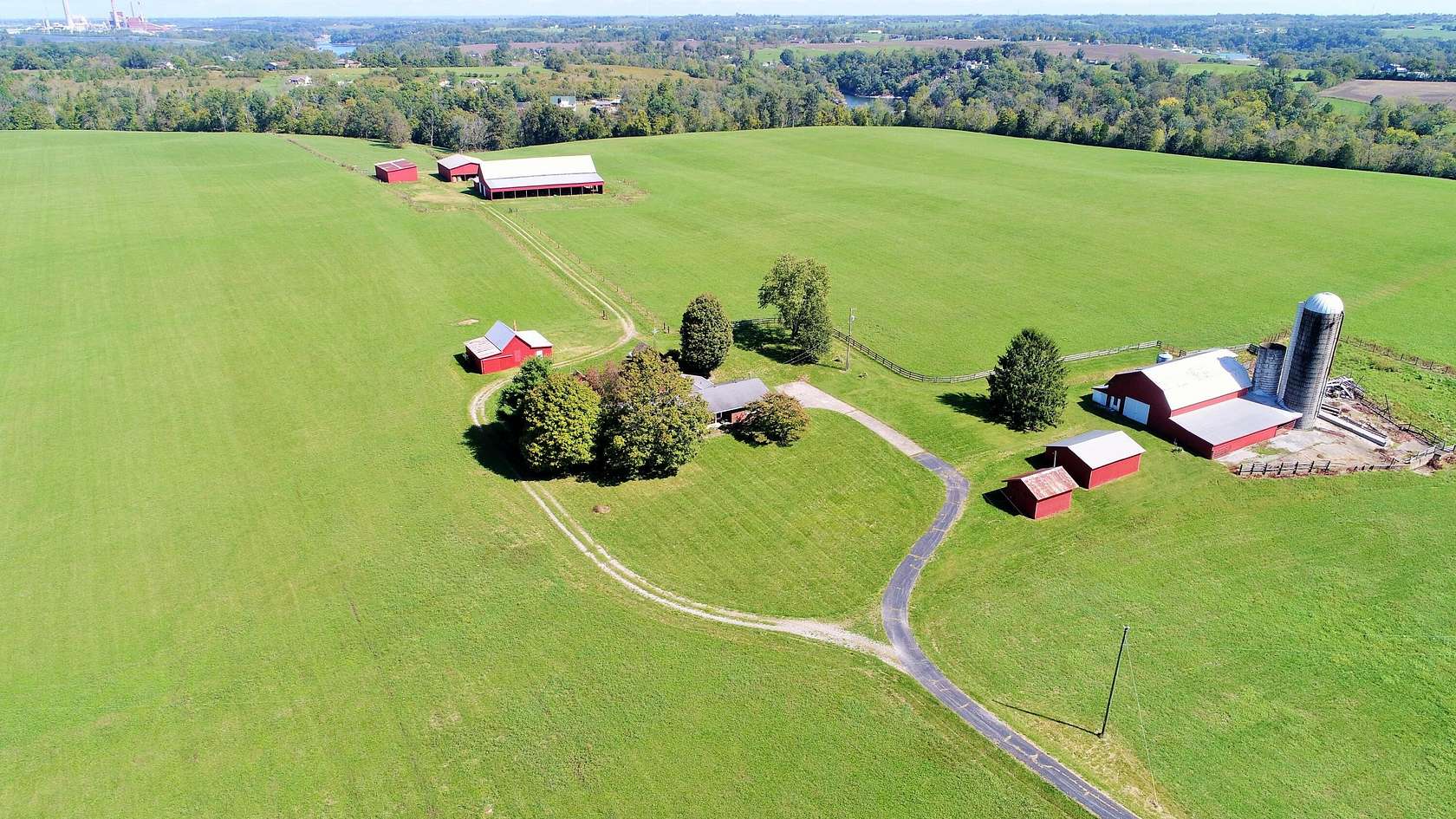 128 Acres of Agricultural Land with Home for Auction in Harrodsburg, Kentucky