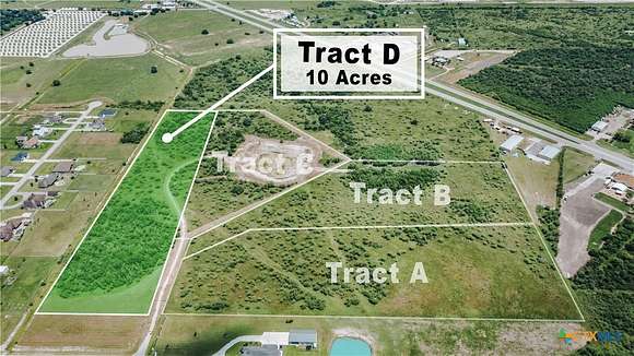 10 Acres of Residential Land for Sale in Victoria, Texas