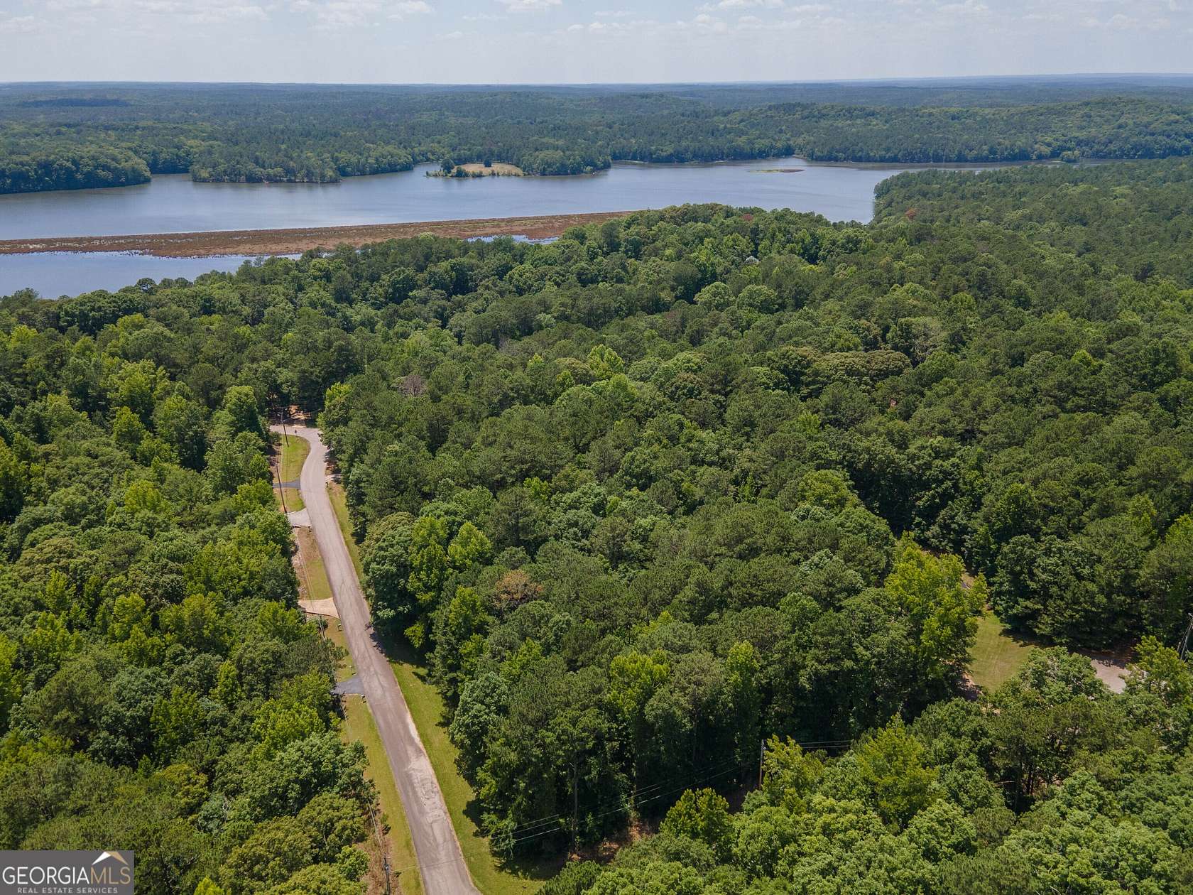 1 Acre of Residential Land for Sale in Hogansville, Georgia