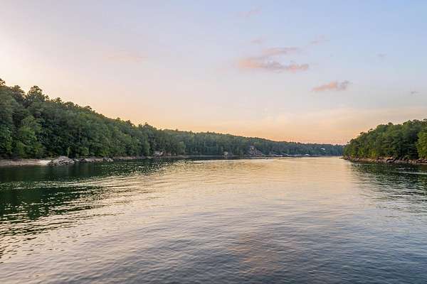 16.5 Acres of Land for Sale in Crane Hill, Alabama