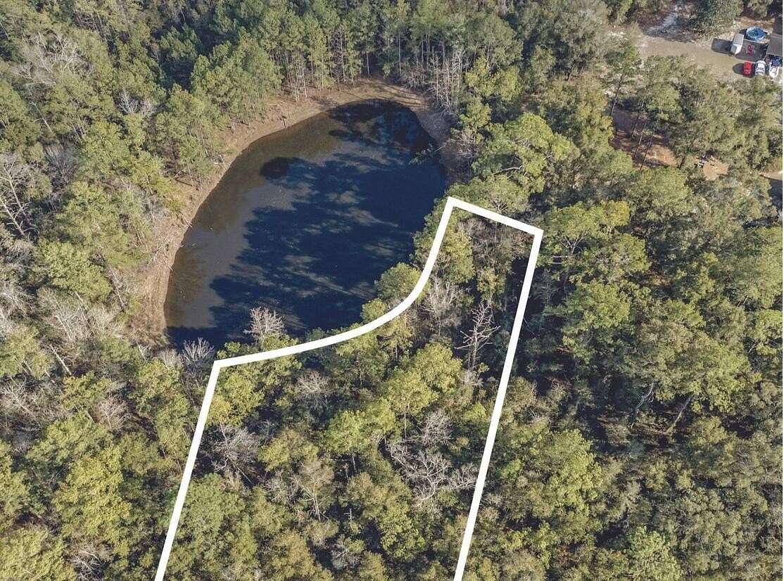 0.56 Acres of Residential Land for Sale in Ponce de Leon, Florida