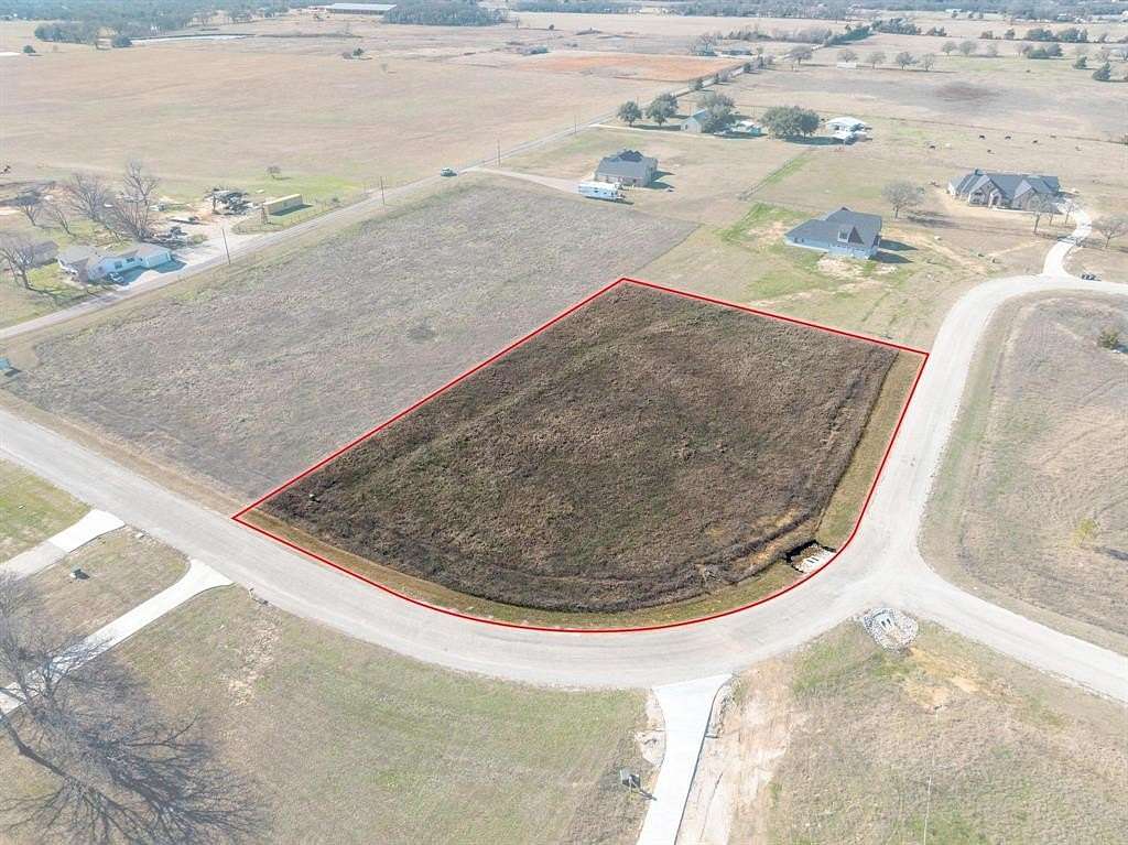 1.498 Acres of Residential Land for Sale in Whitesboro, Texas