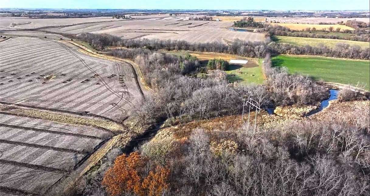 22.4 Acres of Recreational Land for Sale in Winterset, Iowa