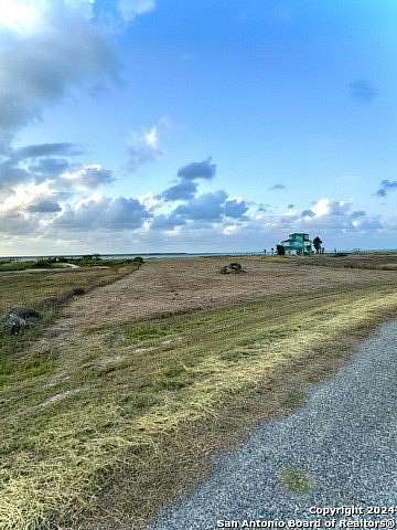 1.29 Acres of Residential Land for Sale in Rockport, Texas