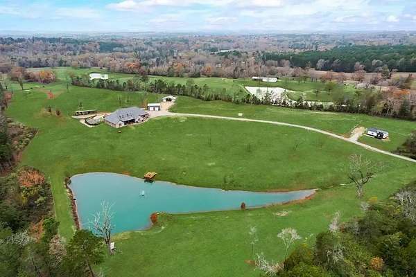32.6 Acres of Land with Home for Sale in Tyler, Texas