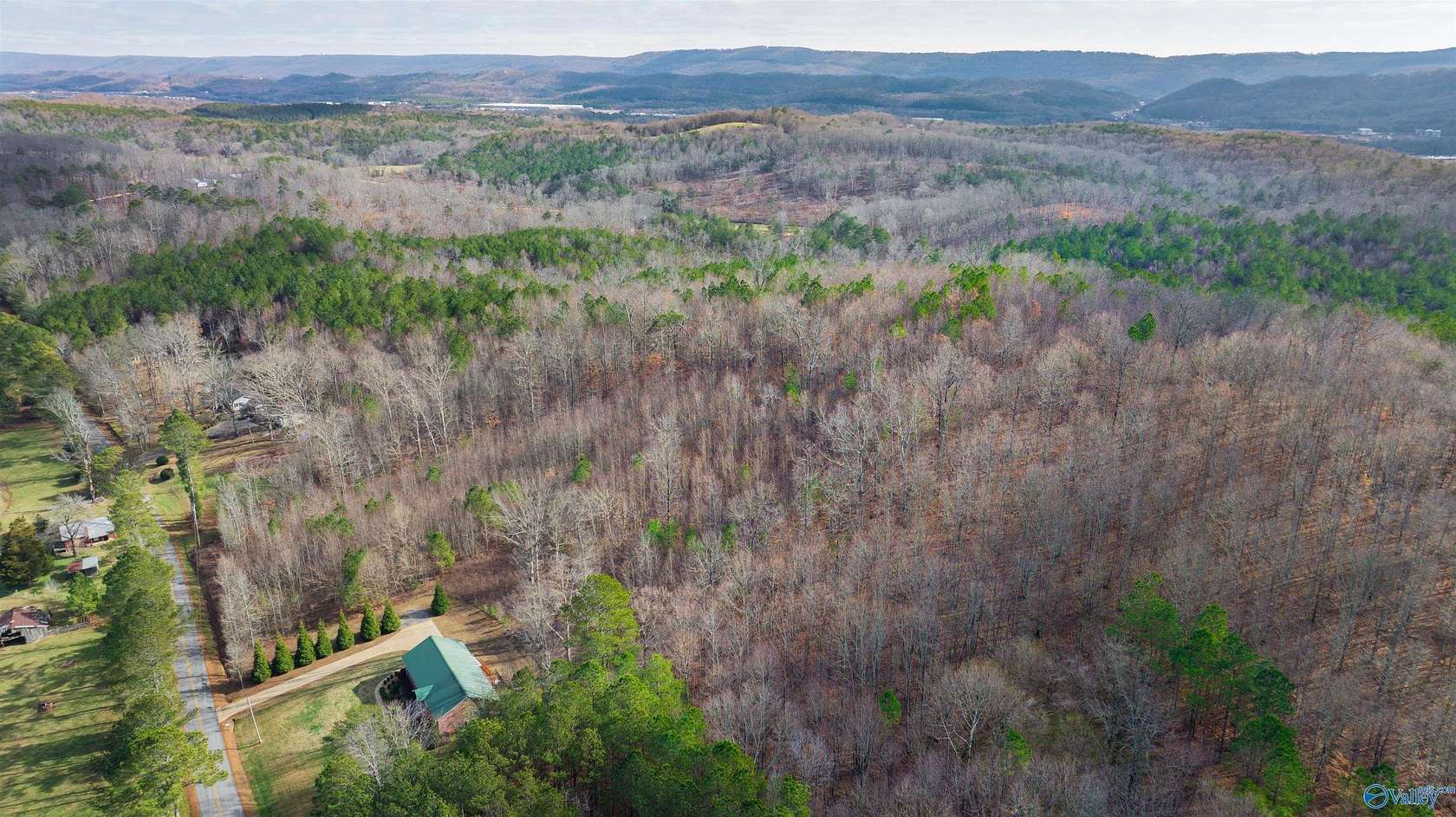 24.9 Acres of Land for Sale in Fort Payne, Alabama