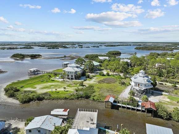 0.33 Acres of Residential Land for Sale in Cedar Key, Florida