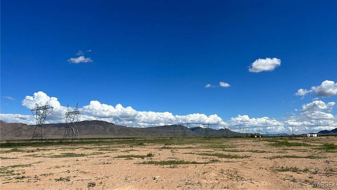 17.45 Acres of Land for Sale in Kingman, Arizona