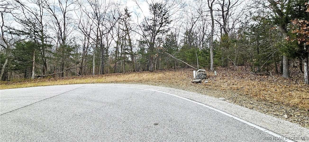 0.54 Acres of Residential Land for Sale in Village of Four Seasons, Missouri