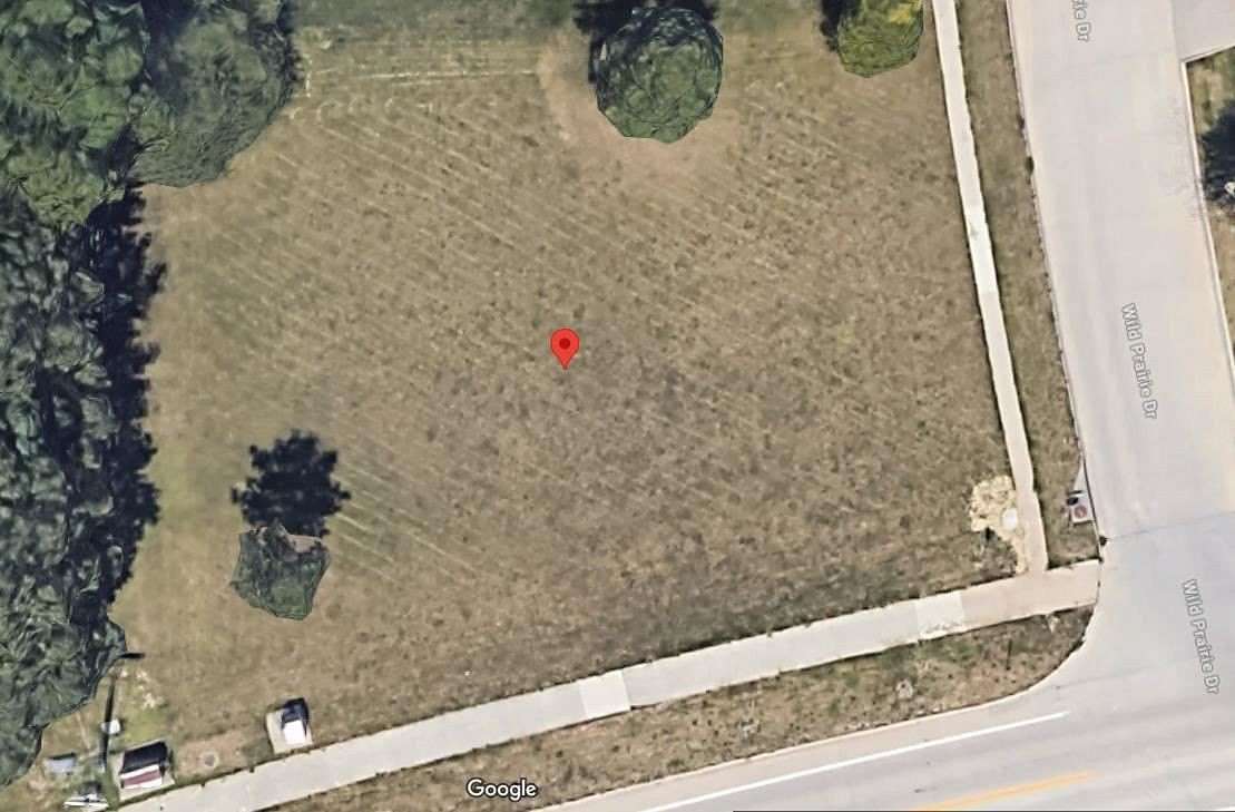 0.44 Acres of Residential Land for Sale in Iowa City, Iowa