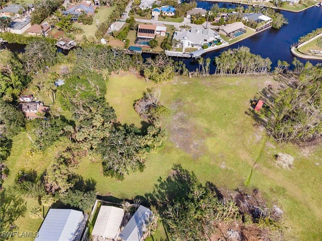 1.007 Acres of Residential Land for Sale in North Fort Myers, Florida