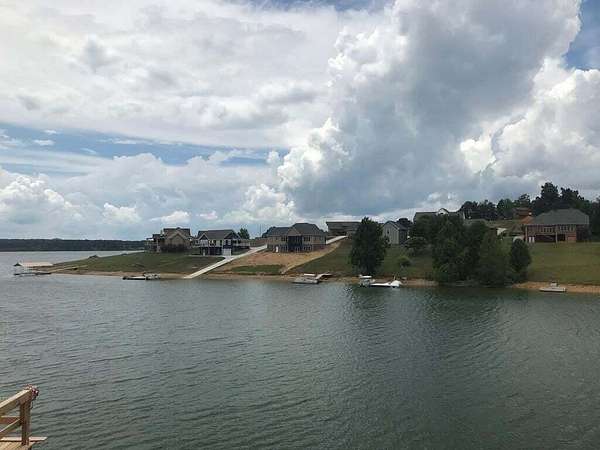 6 Acres of Residential Land for Sale in Baneberry, Tennessee