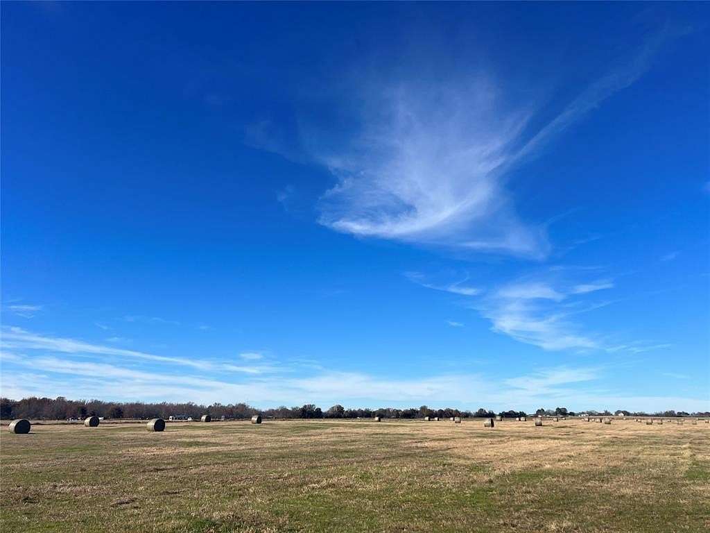 7.8 Acres of Residential Land for Sale in Ben Wheeler, Texas