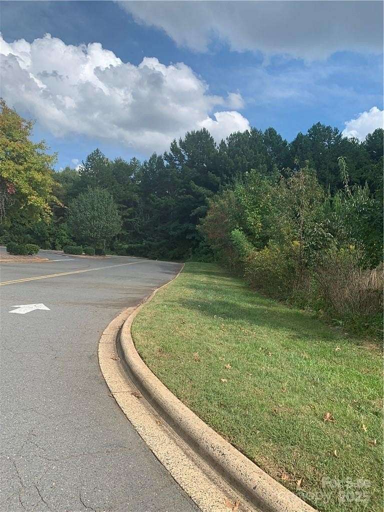 1.73 Acres of Commercial Land for Sale in Charlotte, North Carolina