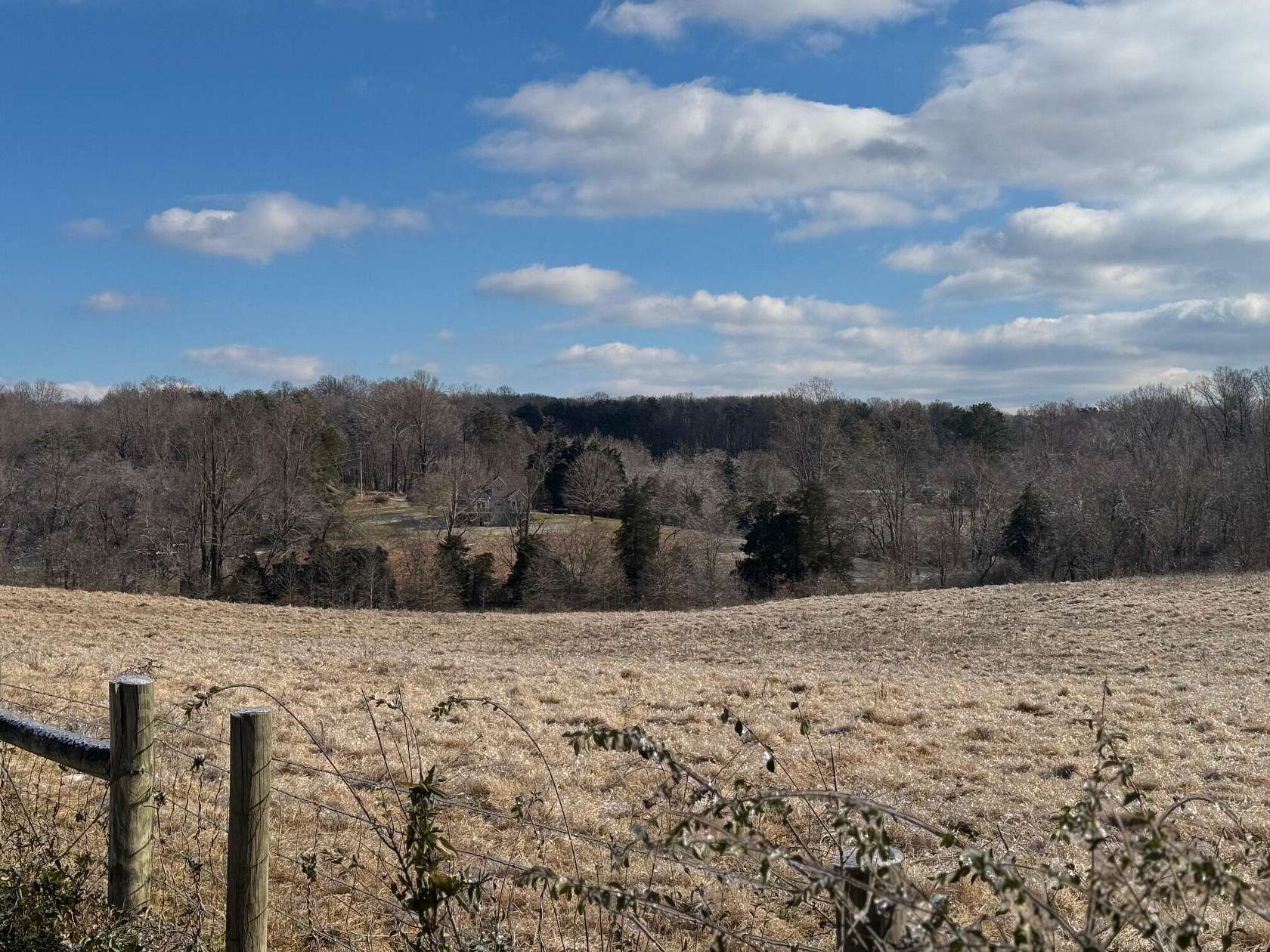 25 Acres of Agricultural Land for Sale in Gladehill, Virginia