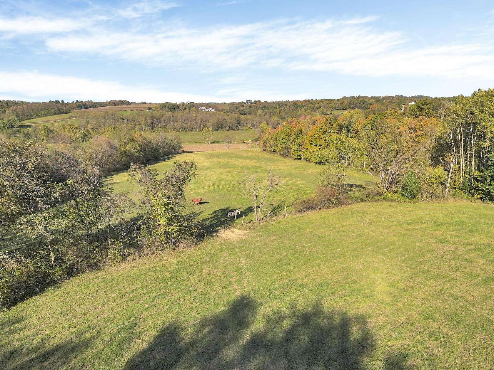 15.9 Acres of Land for Sale in Somerset, Ohio