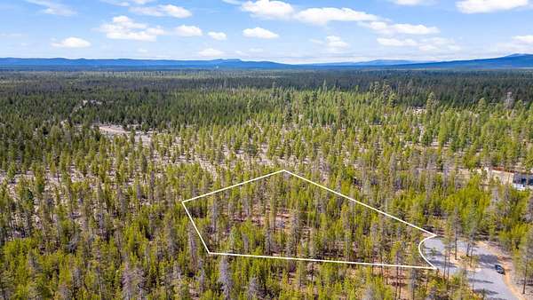 1.64 Acres of Residential Land for Sale in La Pine, Oregon