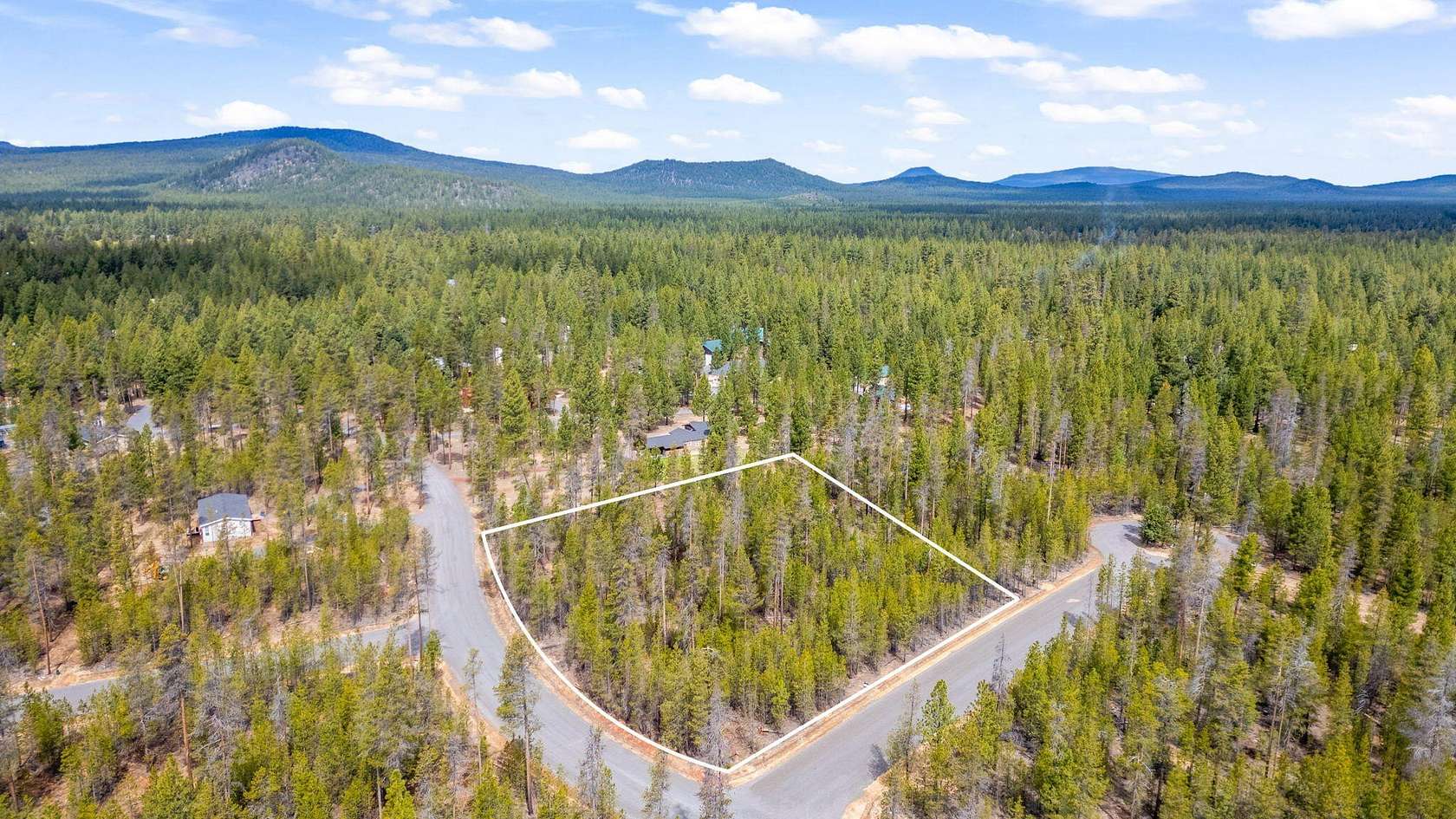 1.6 Acres of Residential Land for Sale in La Pine, Oregon