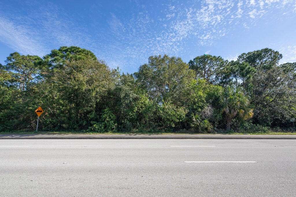 0.28 Acres of Residential Land for Sale in Port St. Lucie, Florida