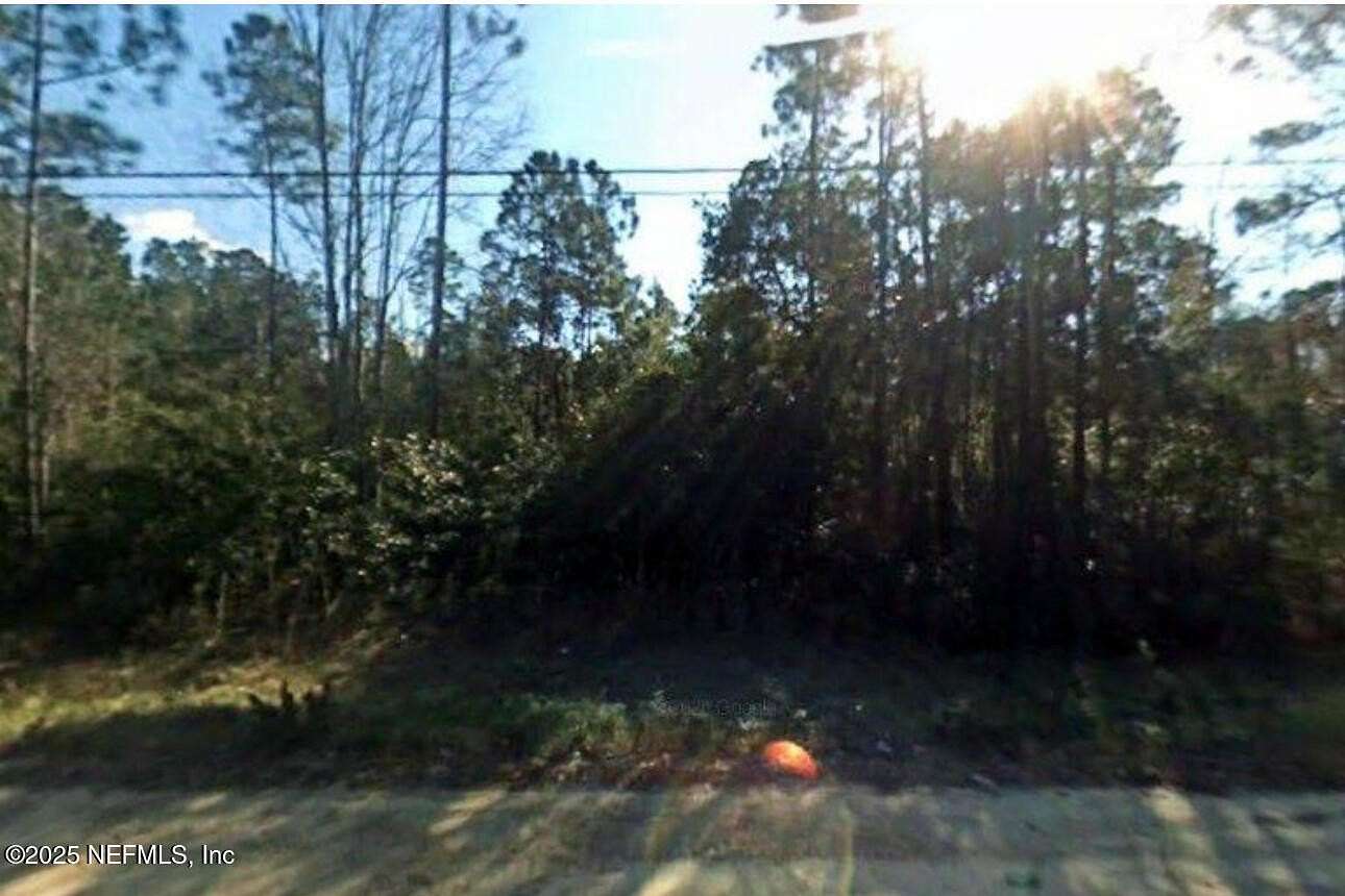 1.25 Acres of Residential Land for Sale in Middleburg, Florida