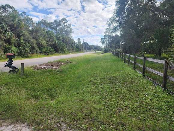 2.73 Acres of Residential Land with Home for Sale in Naples, Florida