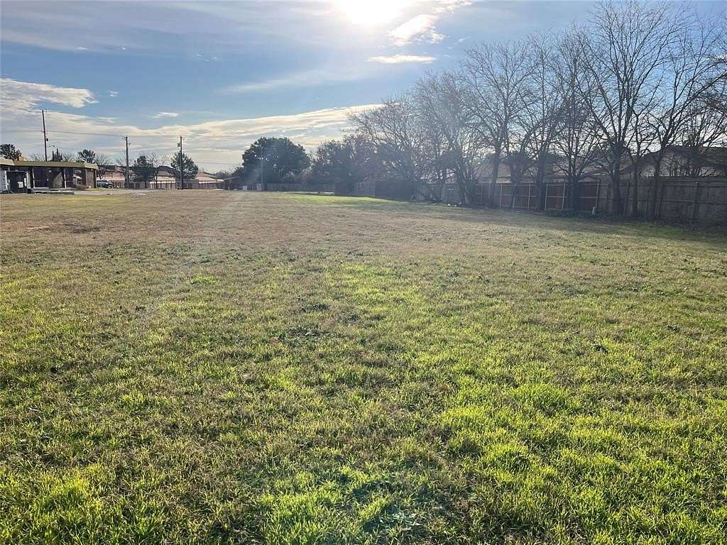 1.79 Acres of Commercial Land for Sale in Fort Worth, Texas