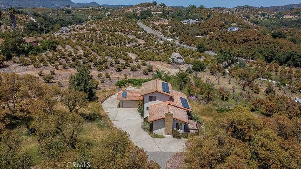 5.19 Acres of Land with Home for Sale in Temecula, California