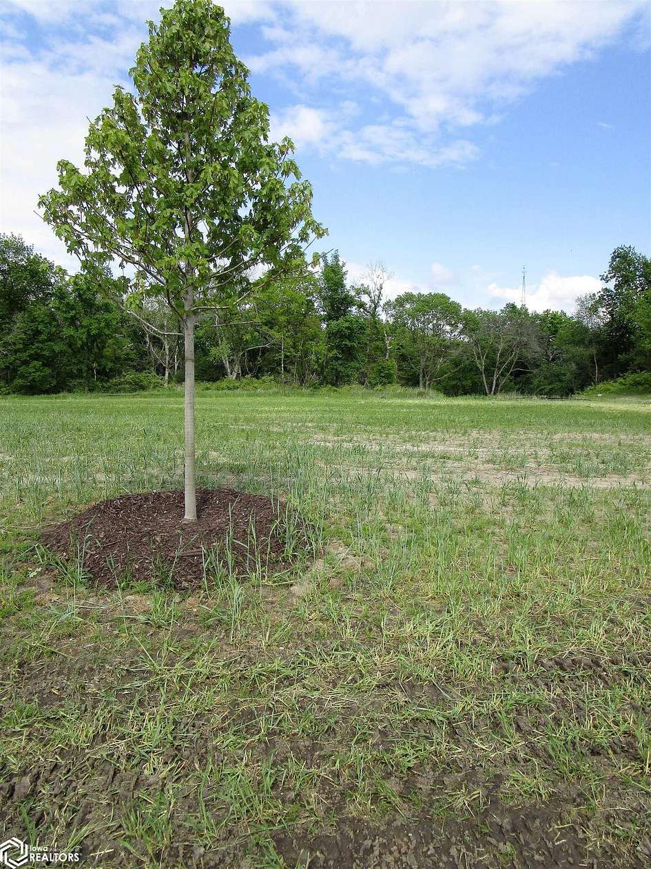 0.89 Acres of Land for Sale in Iowa Falls, Iowa