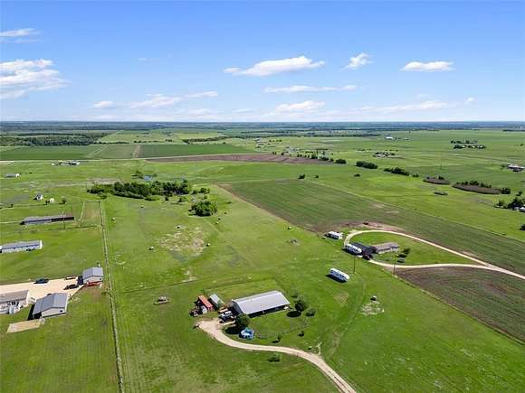 20 Acres of Land with Home for Sale in Thrall, Texas